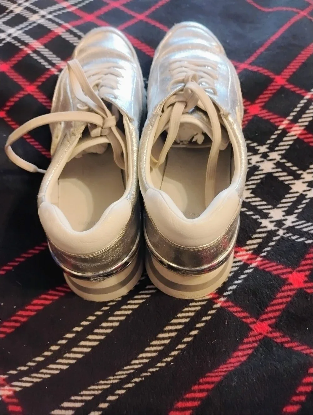 Tory Burch women euc